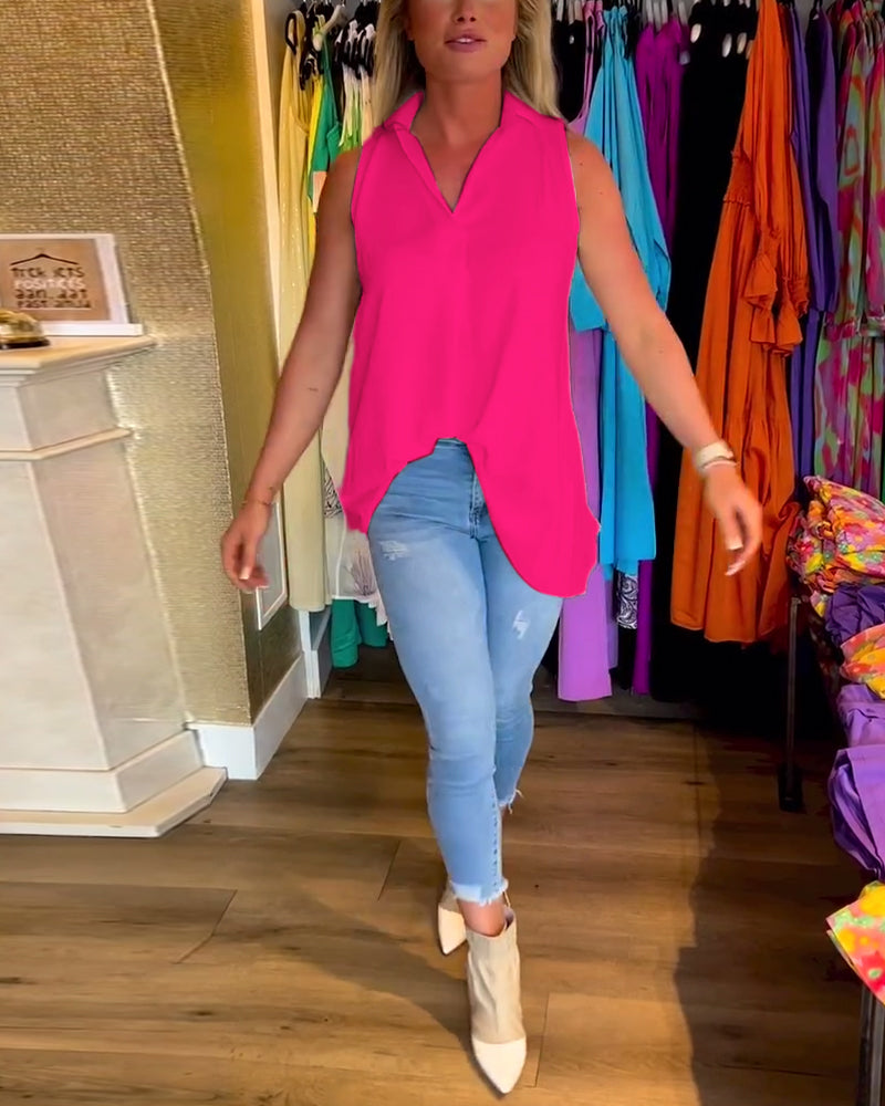 Adriana - Mouwloze top met ruches en revers