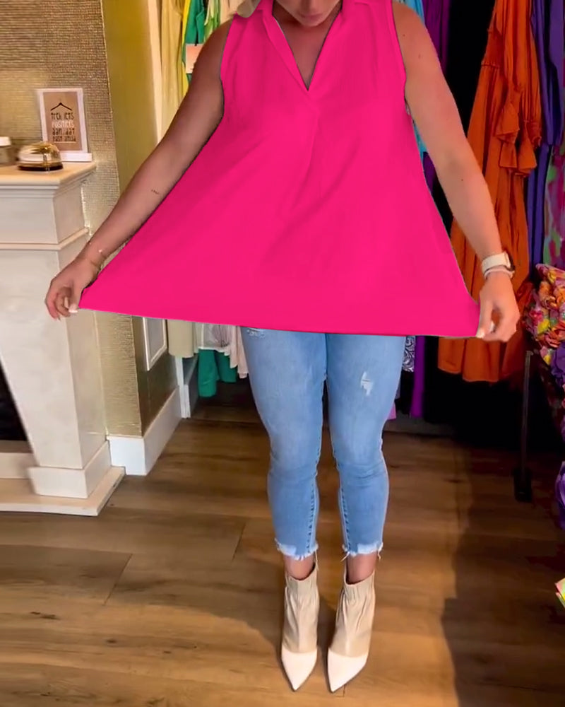 Adriana - Mouwloze top met ruches en revers