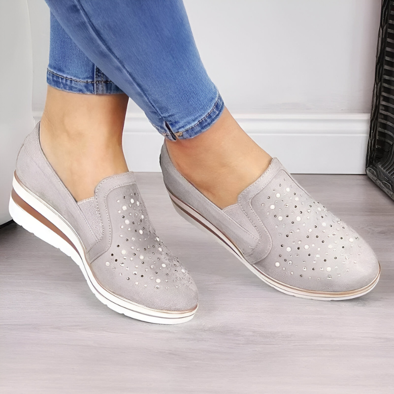 Lisa™ | Orthopedische Sleehak Loafers met Strass-steentjes