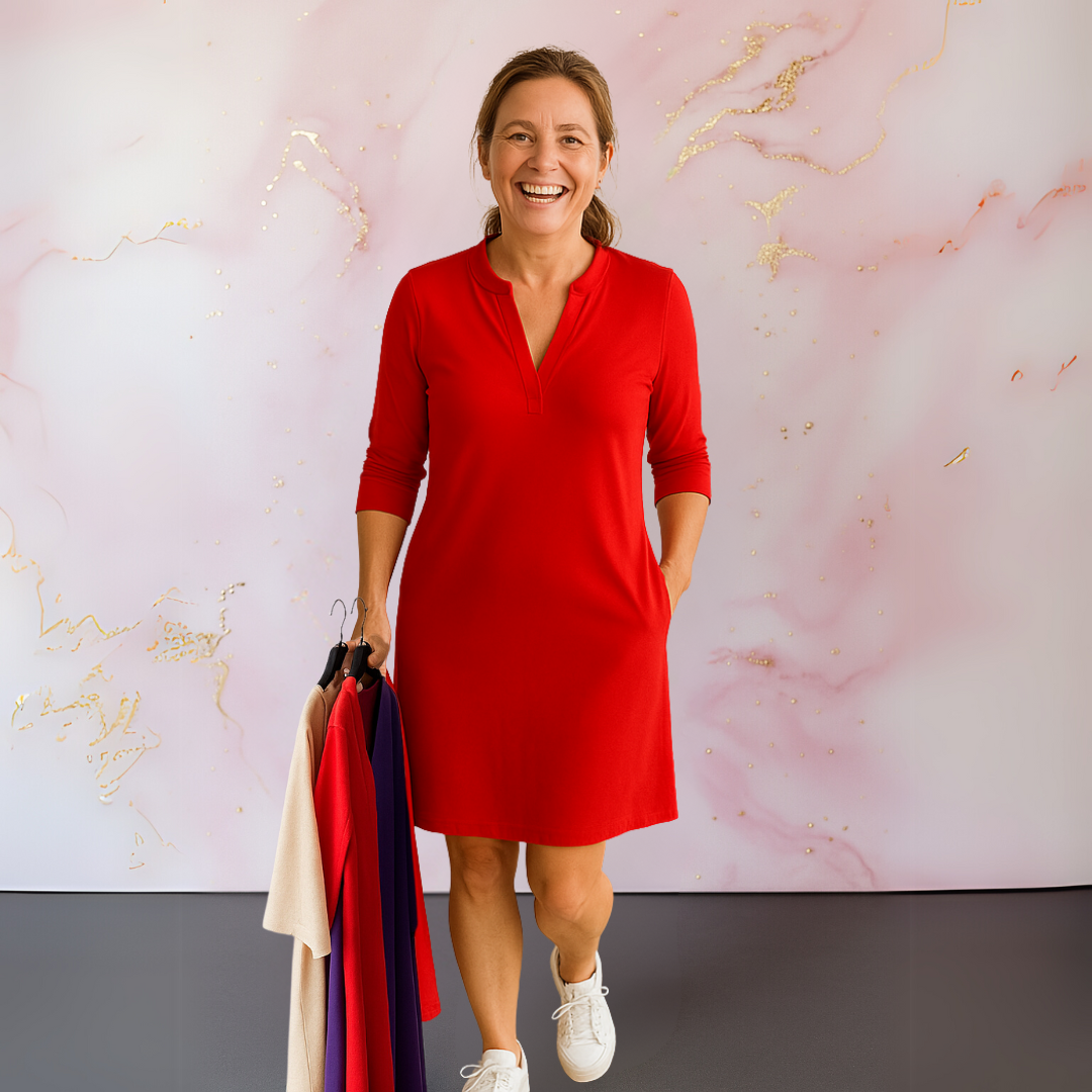Roos - Effen jurk met V-hals