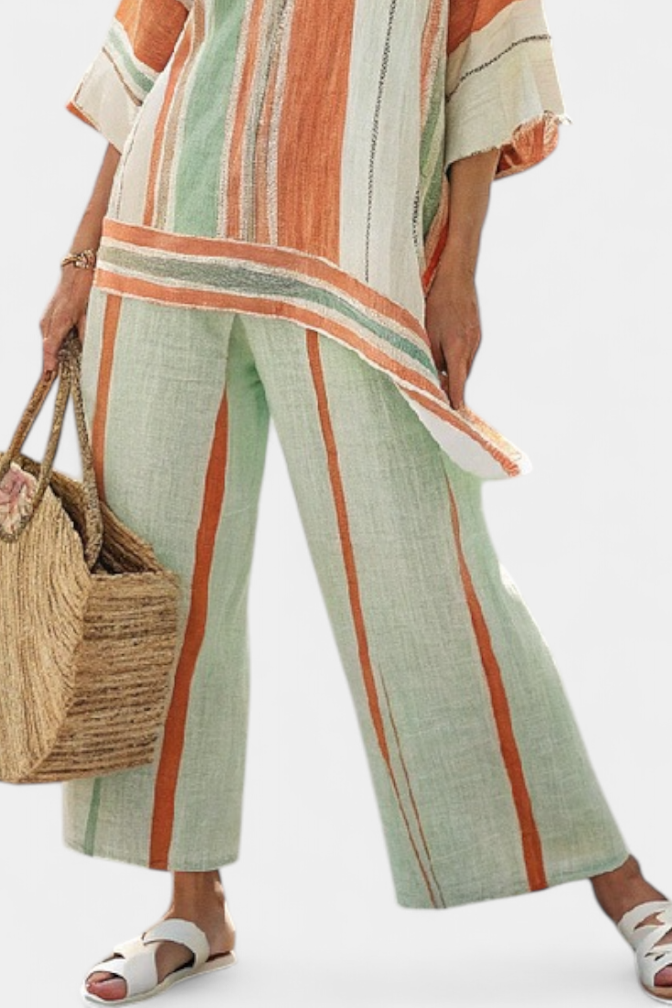 Elegante Bamboelinnen Set met Gestreepte Asymmetrische Blouse en Wijde Broek voor een Verfijnde Stijl